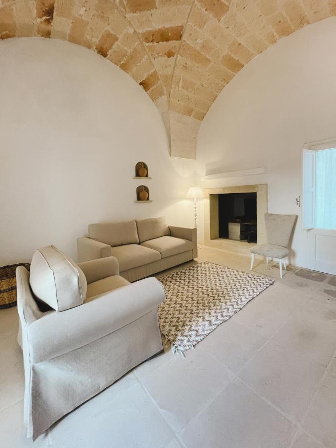 Masseria Paralupi Bed & Breakfast เลชเช ภายนอก รูปภาพ