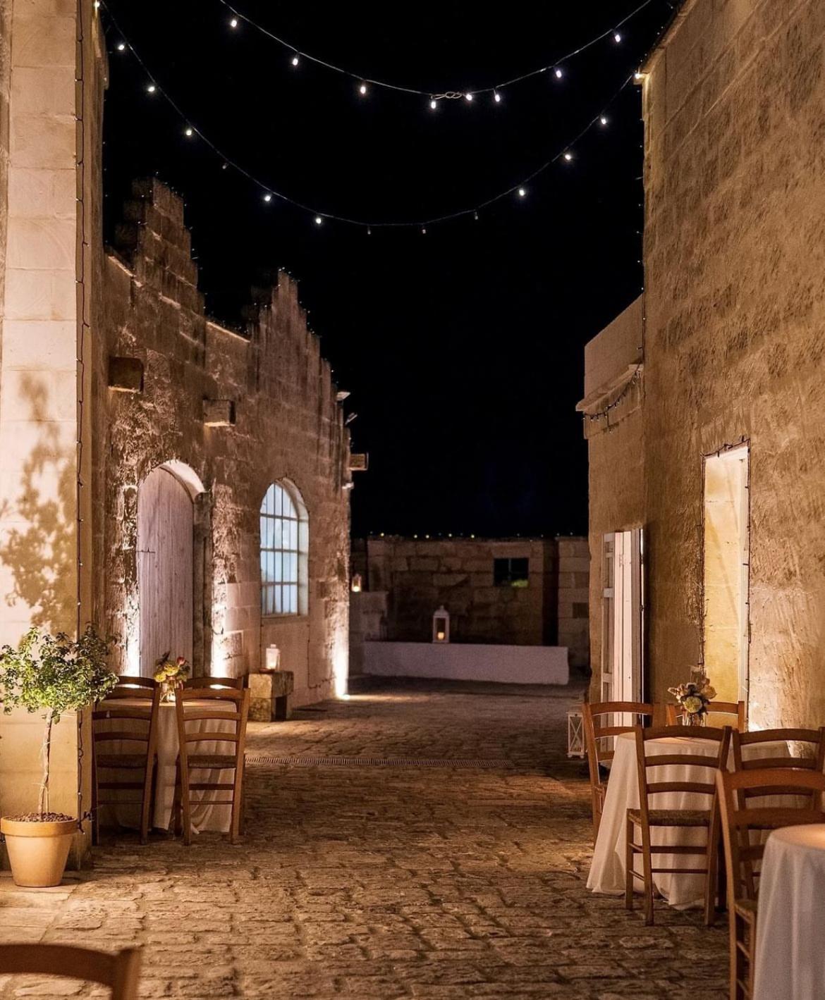 Masseria Paralupi Bed & Breakfast เลชเช ภายนอก รูปภาพ