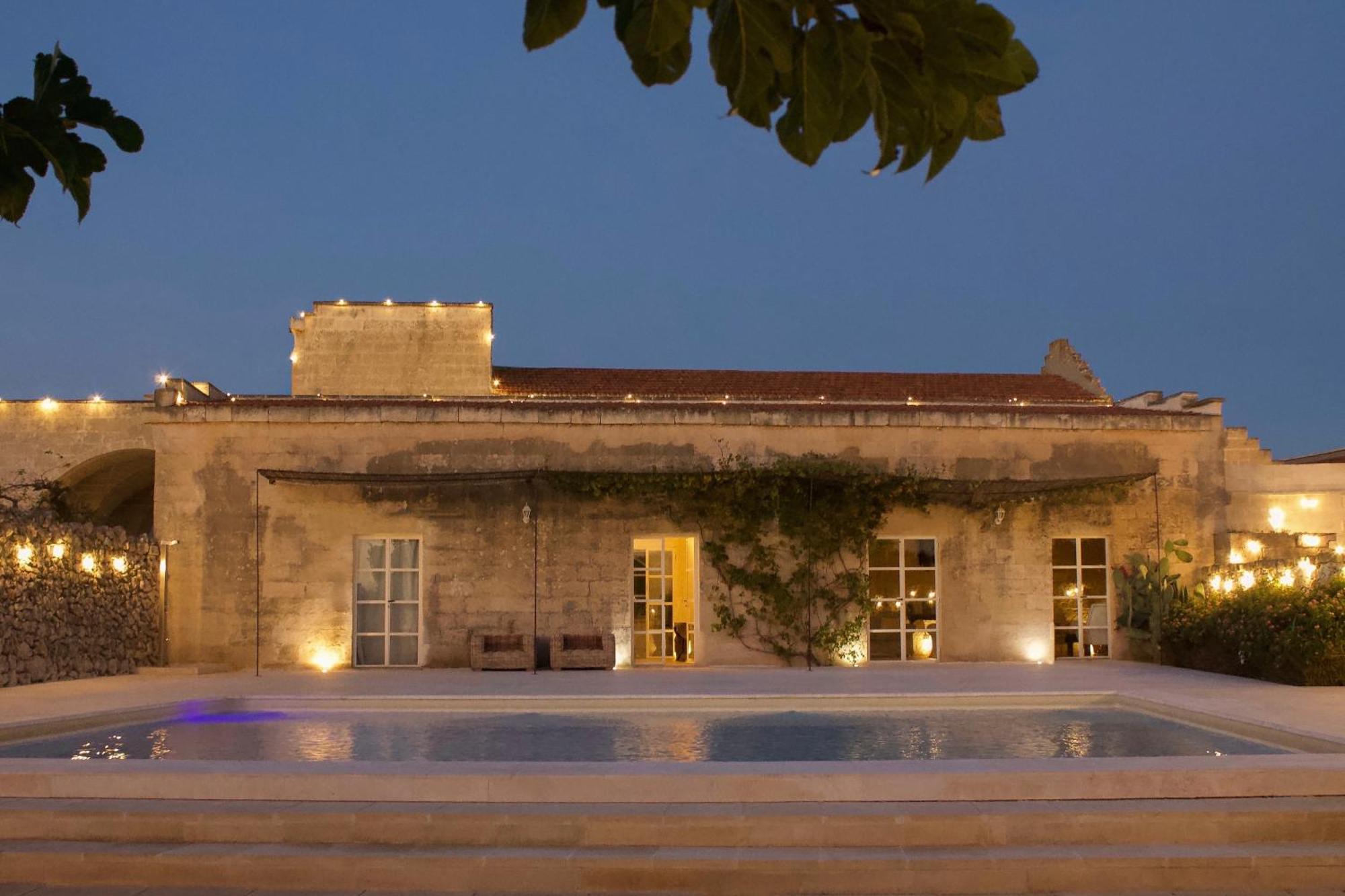 Masseria Paralupi Bed & Breakfast เลชเช ภายนอก รูปภาพ